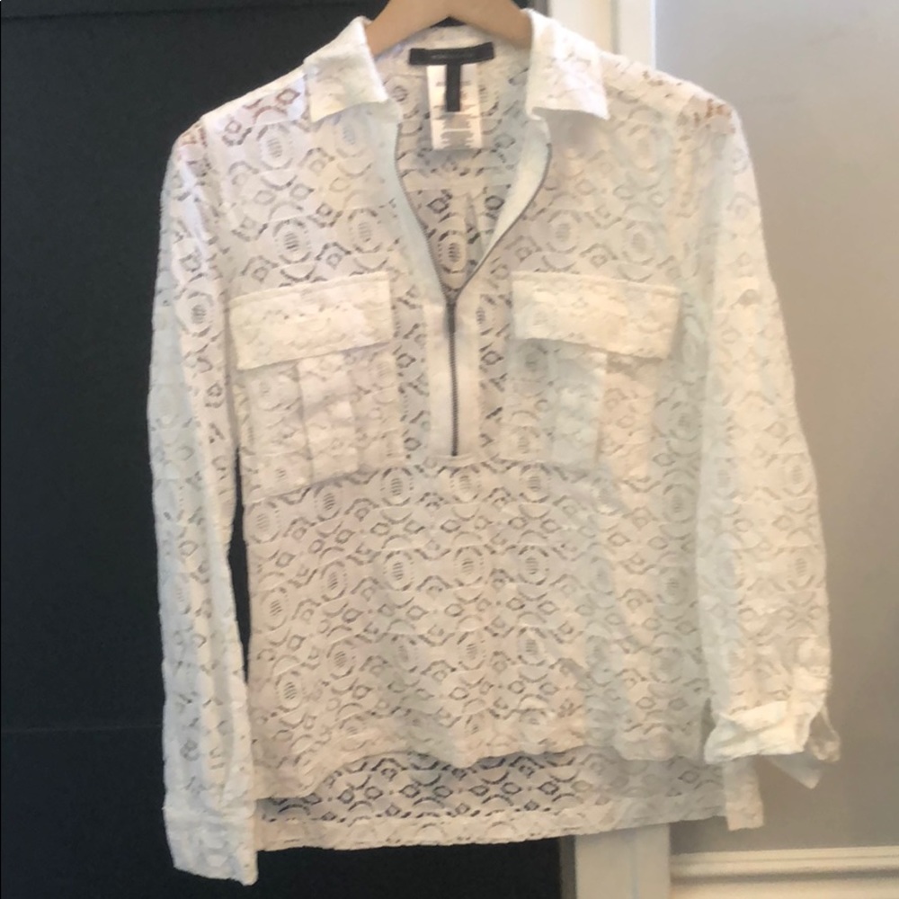 Lace BCBG top